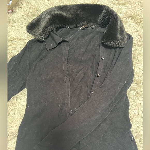 Cardigan - Picture 2 of 3